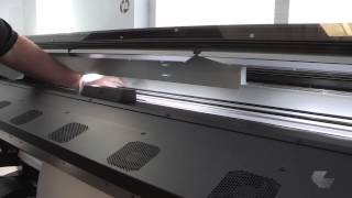 HP Latex 310, 330 & 360 - Cleaning the Encoder Strip