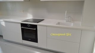 Кухня 2016 красивая белая фасады шпон Ясень фурнитура Blum Tip-on Blumotion (Наша Работа в Харькове)