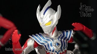 S.H.Figuarts Ultraman Taiga / ウルトラマンタイガ display
