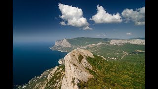 Бухта Ласпи – райский уголок, страдающий от варваров
