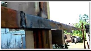 Как приваривать направляющие на заборные столбы
