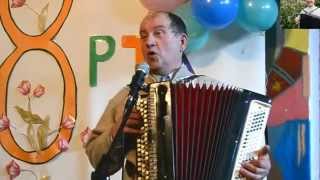 Поёт Леонид Курилин. Татарский ДК. Автор видео Олег Козлов, Смоленск.обл.