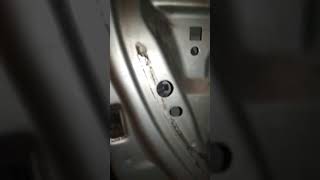 Как снять наружную ручку Renault logan