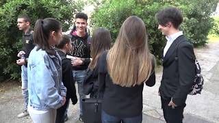 Alberghiero, i lavori non partono: studenti in strada