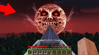HOW to GET into THE SCARY MOON? in Minecraft : NOOB vs PRO