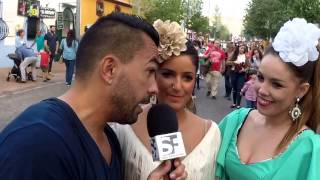 Feria de Fuengirola [3]: Unas chicas cantan a la feria más flamenca de la provincia de Málaga