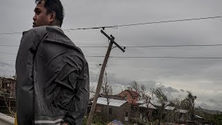 Typhoon Mangkhut pummels Philippines, killing at least 12