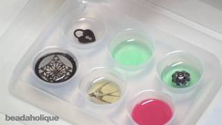 Using Ice Resin, Molds and Color Dyes to Make Jewelry