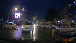 Съемка ночью на Mio MiVue 765 в Full HD