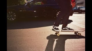 Review Vans Old Skool & Sk8 Hi On Feet! Nói 1 Chút về ý nghĩa logo của Vans