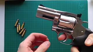 ASG Dan Wesson 715 2.5 inches barrel CO2 6 mm airsoft revolver