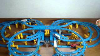 THE FIGHTING PLARAIL プラレール 複雑な立体平面交差バトル