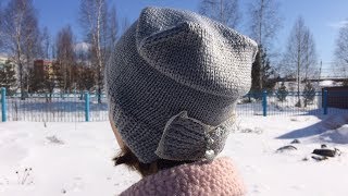 Вязаная шапка с бантиком//Удлиненная женская шапка спицами