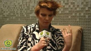 La Roux Interview with Kiwibox.com