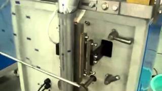 Cashew nuts packing machine (automatic packaging )