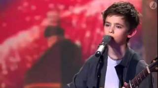 Talang 2011 Auditions: Love Rönnlund Sjunger Och Spelar Egen Låt [HD]