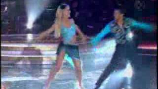 ANGELIQUE BOYER Y JONATHAN BAILANDO MAMBO
