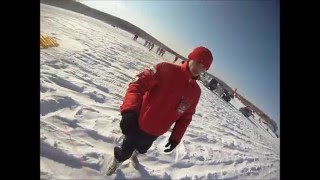 Полет мотопараплана с неправильно прицепленном парапланерным концом (архивное видео)