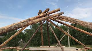 Ресипрокальная крыша дома глиночурки