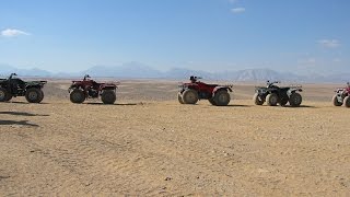 Ägypten mit dem Quad durch die Wüste Egypt with the quad through the desert