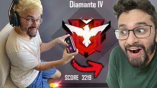 CLASH WAR JOGA com IRMÃOS GÊMEOS no FREE FIRE e NINGUÉM ENTENDEU NADA...