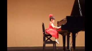 2013年7月 ピアノ発表会　おまつり（グルリット作曲）