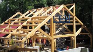 The Timber Frame Goes Up