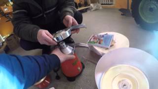 Сепаратор для молока Мотор Сич -100 -18 (cream separator)