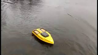 Прикормочный карповый кораблик Runferry Scout RC  с грузом