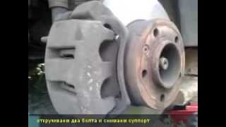 Замена передних тормозных колодок Рено Мастер. Replacing the front brake pads Renault Master