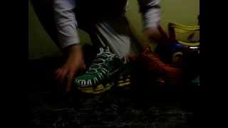 NIKE SHOX ( TRAMPLING SNEAKER ZAPAS SHOES )