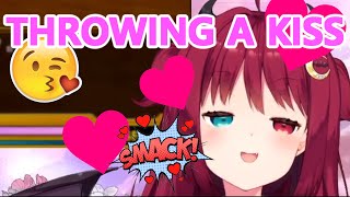Yuzuki Roa Throwing a Kiss   10 Minute Loop
