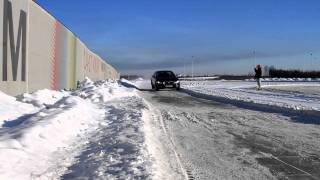 Прыжок на Jaguar XJ-L в исполнении Егора Васильева