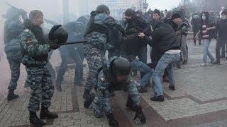 УЛЁТНОЕ ВИДЕО Драка Кавказца с ментами