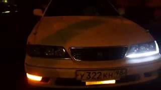 Toyota Mark 2 JZX100: тюнинг  3 секционных фар
