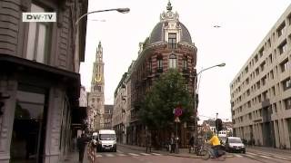 Der Modedesigner Walter van Beirendonck. Eine Ausstellung in Antwerpen | euromaxx
