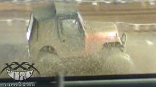 TRAIL TRUCKS SLINGING MAJOR MUD at GREAT TEXAS MUD RACE 2011!!