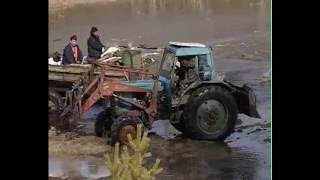 Джиперы сумели вытащить ГАЗ66 из воды