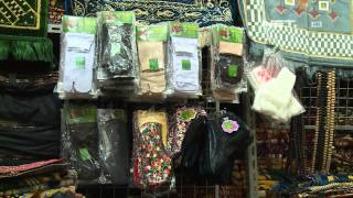 NET12 - Pusat Oleh-oleh Haji di Tanah Abang