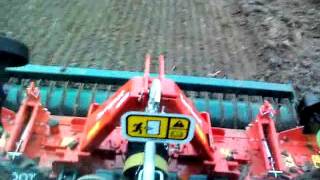 Agrofarm 410+Vogel&Noot Terramat 2,5m