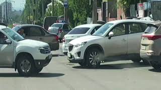 ДТП в Самаре на перекрестке улиц Советской Армии и Дыбенко
