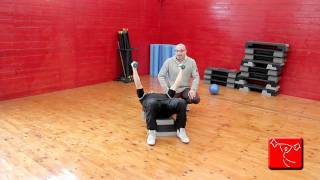Come sviluppare il petto senza andare in palestra: esercizi da fare a casa