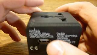 Советы путешественникам  Универсальный сетевой адаптер Universal Power Plug Adapter