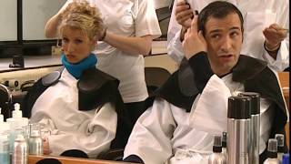 Un gars une fille - chez le coiffeur