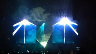 Jay-Z and Kanye West - Watch The Throne Tour Recap - Vancouver Part 1
