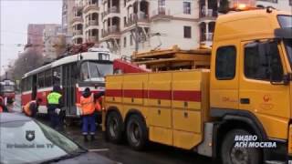 ПОСЛЕДСТВИЯ ДТП C УЧАСТИЕМ ТРАМВАЯ И ЛЕГКОВОГО АВТОМОБИЛЯ НА ПРОСПЕКТЕ МИРА
