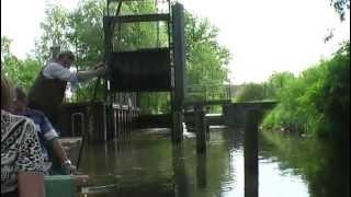 Eine Kahnfahrt in Burg (Spreewald) zum Kuhdamm