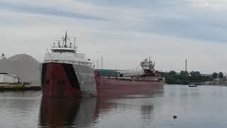 Drawbridge in Green Bay with 5 ship horns (Jaz Wafflez 500 subscribers special with shoutouts)