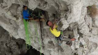 Climbing video - Mathieu Bouyoud et Daniel Dulac climbing Voie du milieu