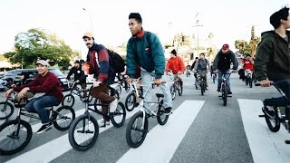 HUGE BMX MOB STREET SWARM!